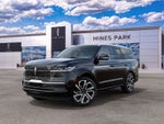 2027 Lincoln Navigator 4X4 RESERVE