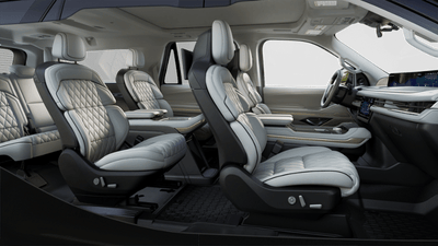 2025 Lincoln Navigator Lincoln Black Label-L