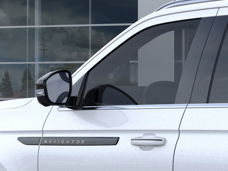 2025 Lincoln Navigator Lincoln Black Label-L