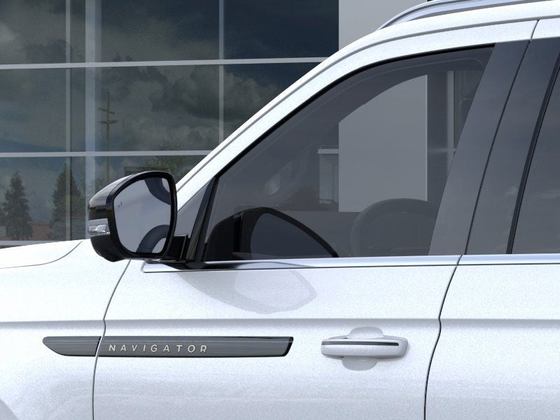 2025 Lincoln Navigator Lincoln Black Label-L