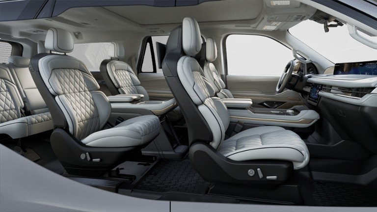 2025 Lincoln Navigator Lincoln Black Label-L