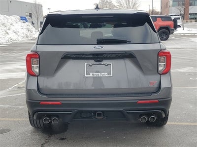 2022 Ford Explorer ST