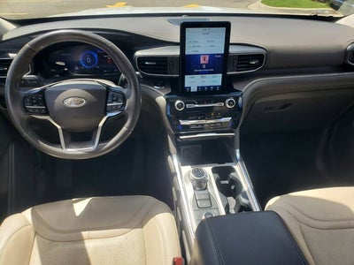2023 Ford Explorer Platinum