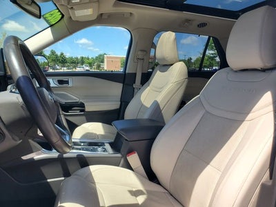 2023 Ford Explorer Platinum