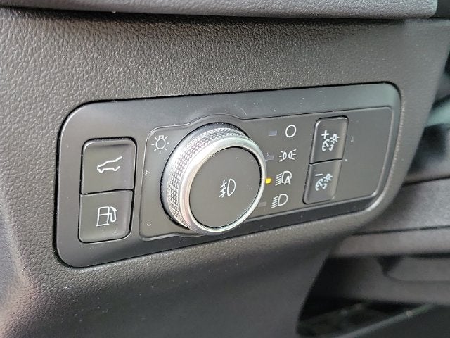 2022 Ford Escape Hybrid Titanium