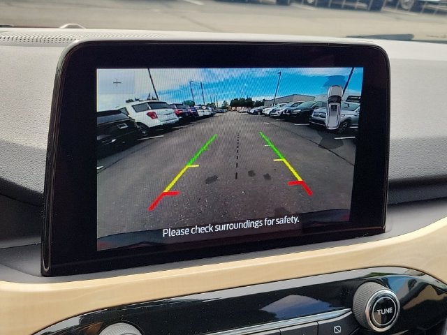 2022 Ford Escape Hybrid Titanium