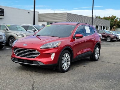 2022 Ford Escape Hybrid Titanium