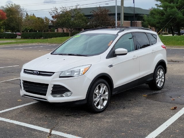 Used 2013 Ford Escape SE with VIN 1FMCU9GX9DUD36281 for sale in Plymouth, MI