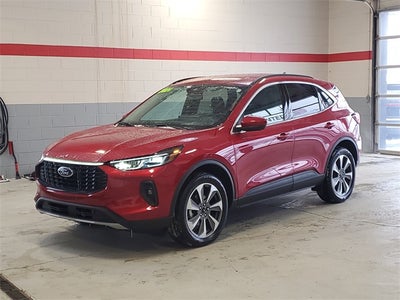 2024 Ford Escape Hybrid Platinum