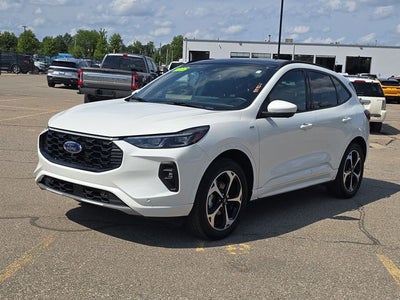 2025 Ford Escape Hybrid ST-Line Elite