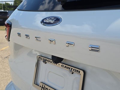 2025 Ford Escape Hybrid ST-Line Elite