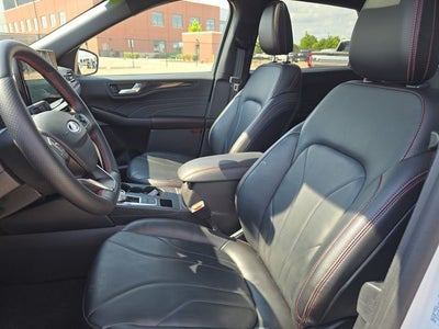 2025 Ford Escape Hybrid ST-Line Elite