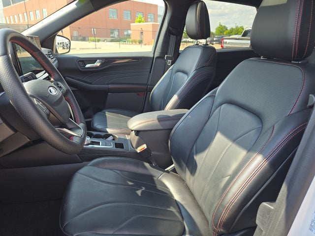2025 Ford Escape Hybrid ST-Line Elite