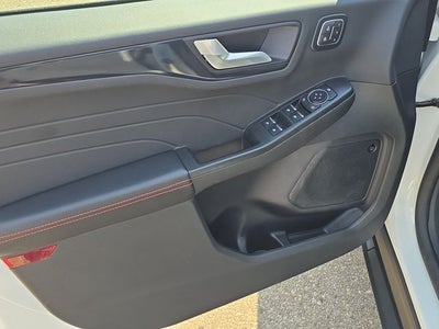 2025 Ford Escape Hybrid ST-Line Elite
