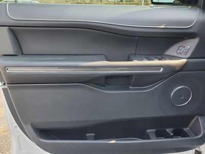 2022 Ford Expedition Max XLT