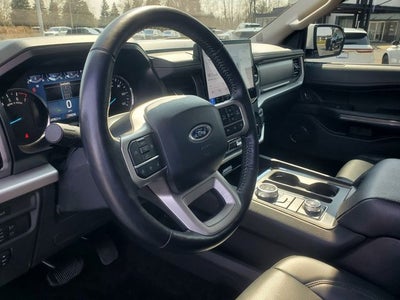 2022 Ford Expedition Max XLT