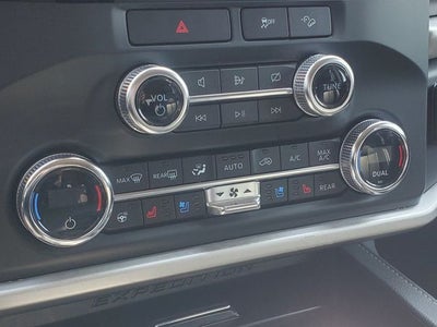 2022 Ford Expedition Max XLT
