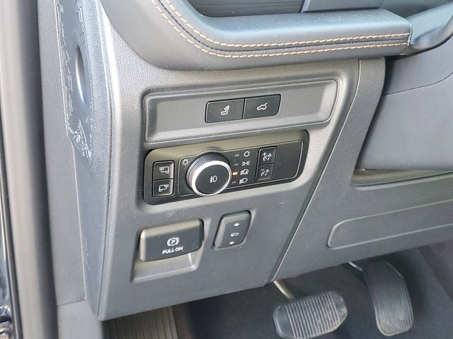 2024 Ford Expedition Max Platinum