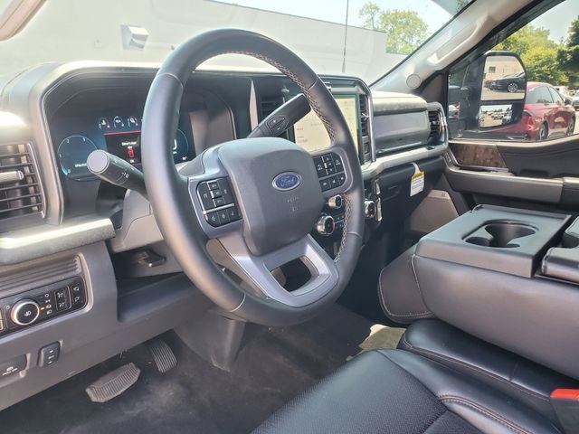 2025 Ford F-350SD Lariat
