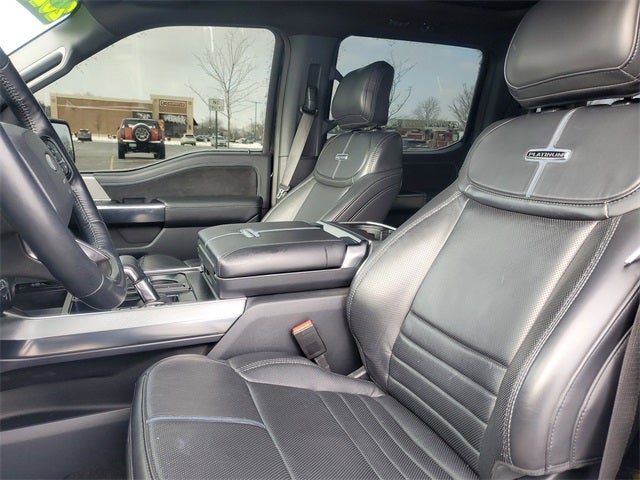 2025 Ford F-150 Platinum