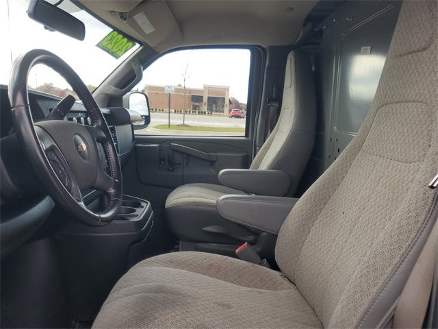 2023 Chevrolet Express 2500 Work Van Cargo