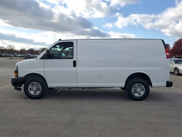 2023 Chevrolet Express 2500 Work Van Cargo