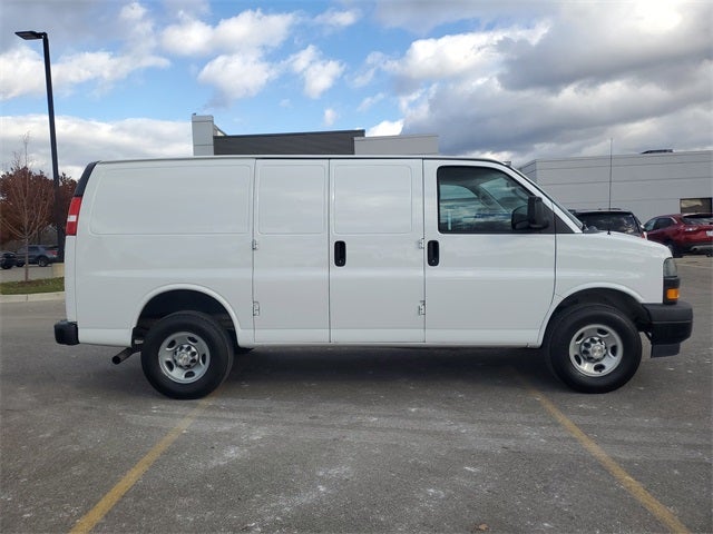 2023 Chevrolet Express 2500 Work Van Cargo