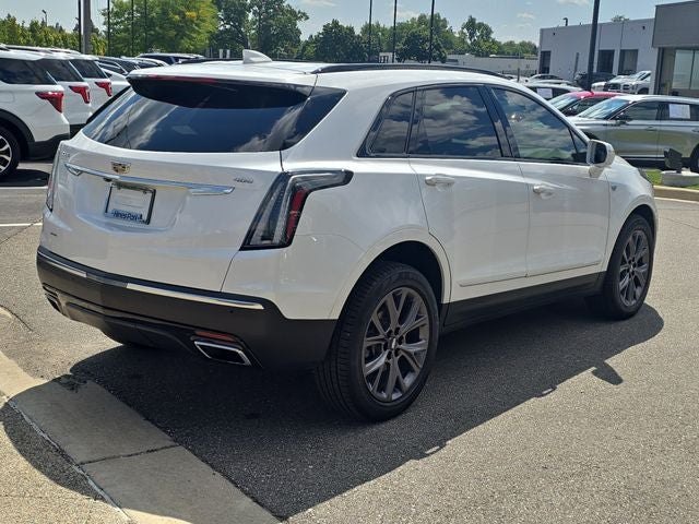 2020 Cadillac XT5 Sport