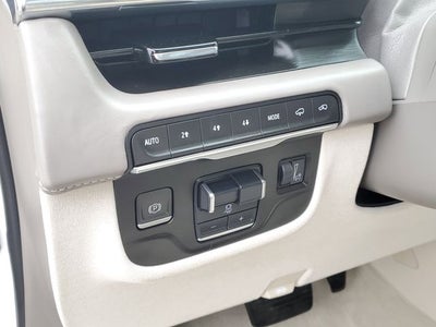 2022 Cadillac Escalade ESV Sport Platinum