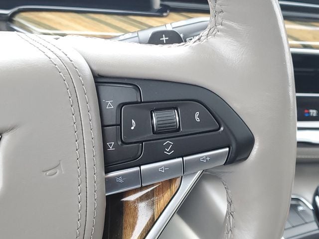 2022 Cadillac Escalade ESV Sport Platinum