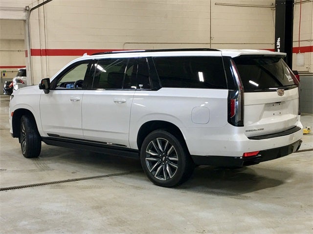 2022 Cadillac Escalade ESV Sport Platinum