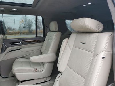 2022 Cadillac Escalade ESV Sport Platinum