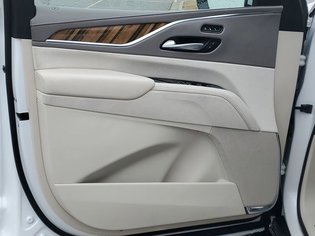 2022 Cadillac Escalade ESV Sport Platinum