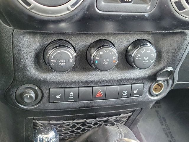 2011 Jeep Wrangler Unlimited Sahara