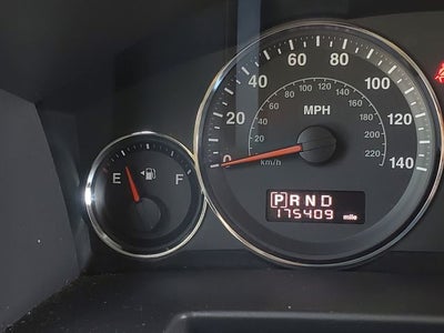 2008 Jeep Commander Sport