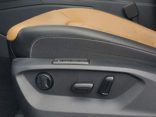 2022 Volkswagen Atlas Cross Sport 3.6L V6 SEL Premium R-Line