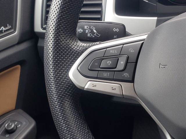 2022 Volkswagen Atlas Cross Sport 3.6L V6 SEL Premium R-Line