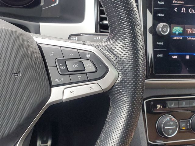 2022 Volkswagen Atlas Cross Sport 3.6L V6 SEL Premium R-Line