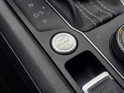 2022 Volkswagen Atlas Cross Sport 3.6L V6 SEL Premium R-Line