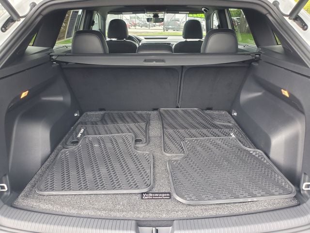 2022 Volkswagen Atlas Cross Sport 3.6L V6 SEL Premium R-Line