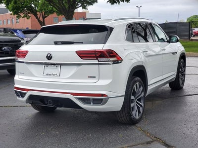 2022 Volkswagen Atlas Cross Sport 3.6L V6 SEL Premium R-Line