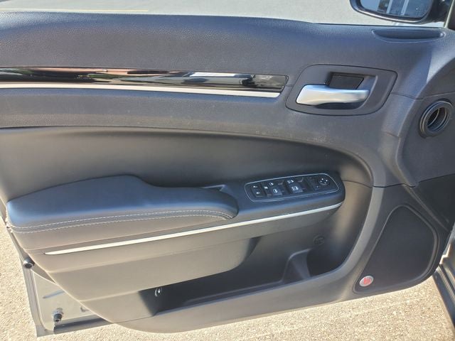 2017 Chrysler 300 S
