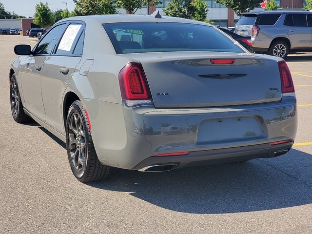 2017 Chrysler 300 S