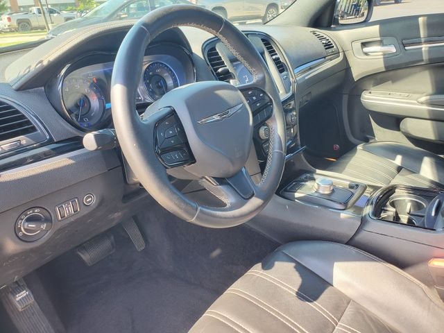 2017 Chrysler 300 S