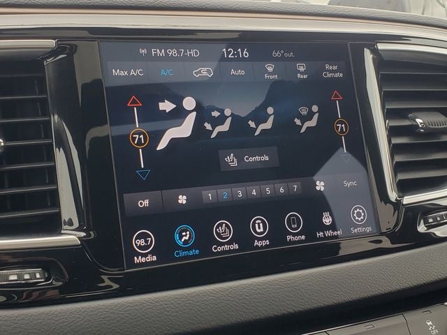 2018 Chrysler Pacifica Touring L Plus
