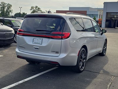 2023 Chrysler Pacifica Limited