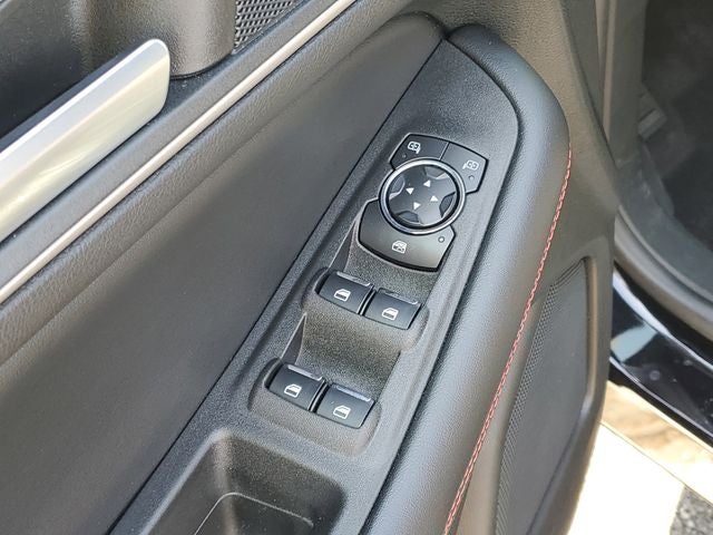 2023 Ford Edge ST Line