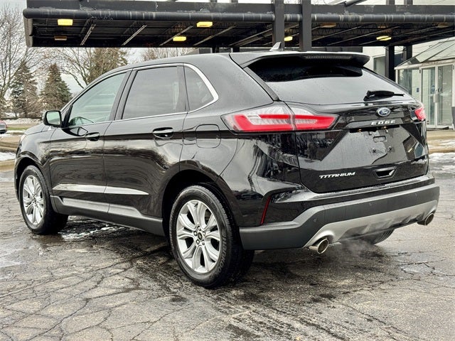 2024 Ford Edge Titanium