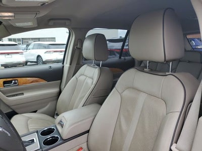 2015 Lincoln MKX Base