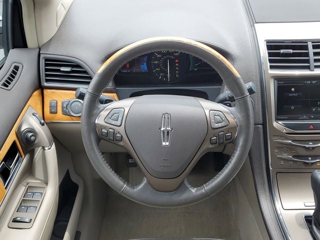 2015 Lincoln MKX Base